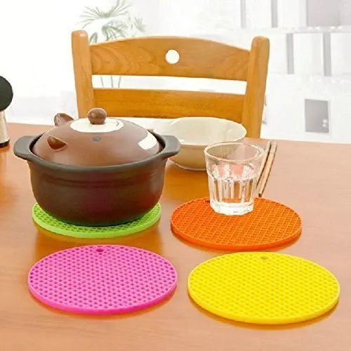 SILICONE TABLE TRIVET MAT (1 PCS)